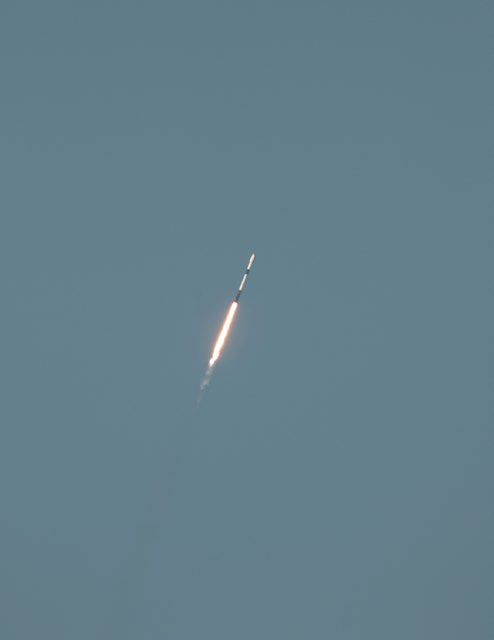 Photo by Lau Brown SpaceX Starlink 6-61 100th Flight YTD